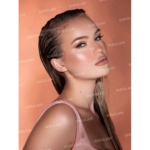 Sheglam Glow Bloom Liquid Highlighter- Vanilla Frost.