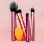 Real Techniques Everyday Essentials Brush Set.