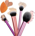 Real Techniques Everyday Essentials Brush Set.