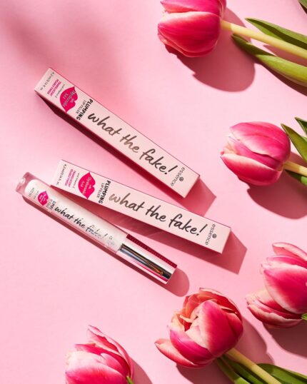 Essence what the fake! EXTREME PLUMPING LIP FILLER& Lipgloss ( Translucent Pearly Fresh).