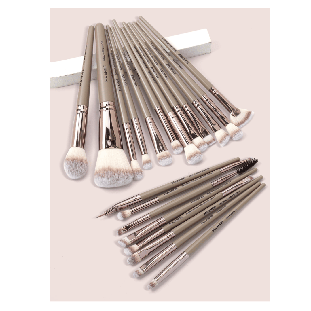 MAANGE Professional Makeup Brush Set 20 pcs. MAANGE Professional Makeup Brush Set 20 pcs.