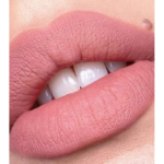 Catrice Plumbing Lipliner 010 Understated Chic.