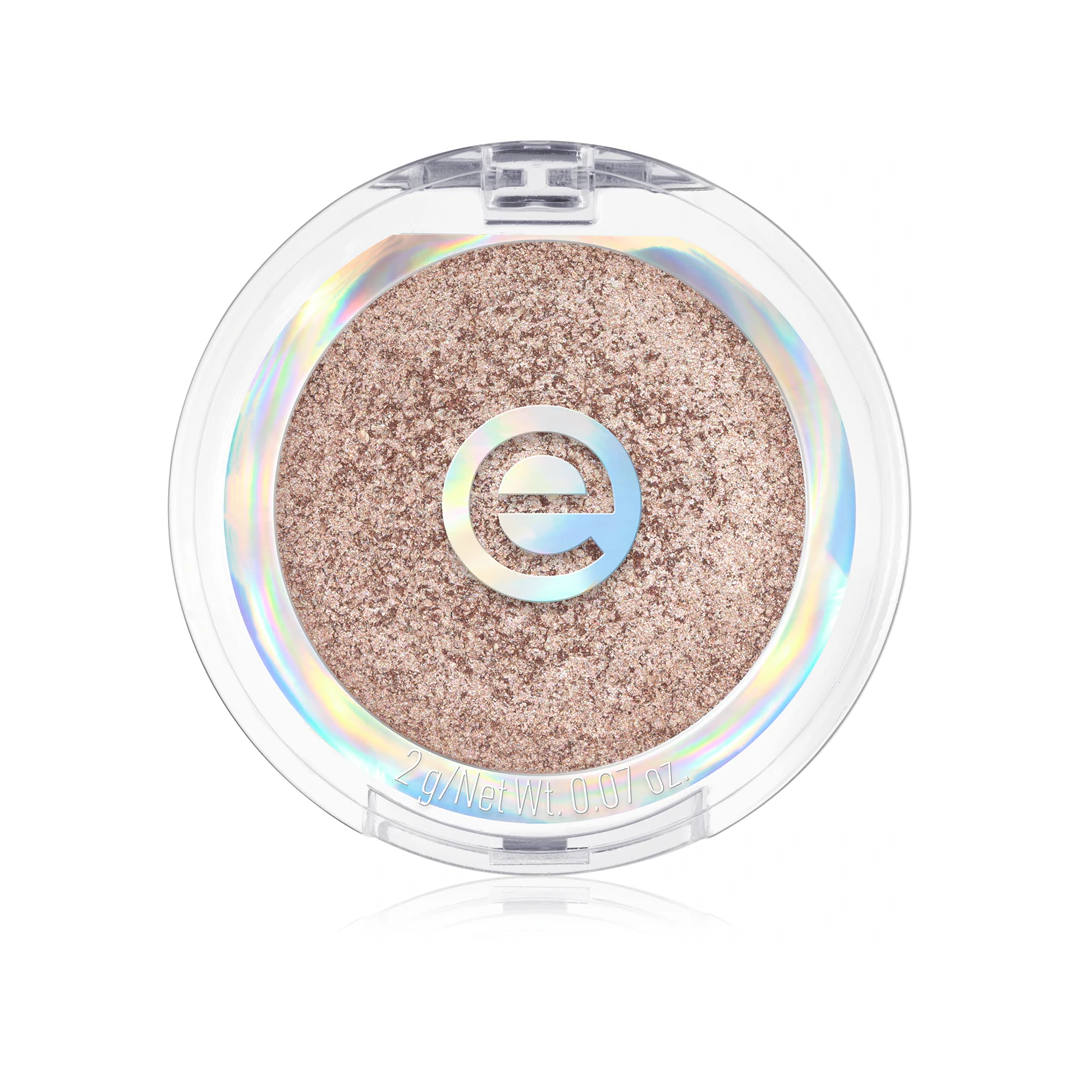 Essence Mono Eyeshadow Pearly 02 Silky Taupe. Essence Mono Eyeshadow Pearly 02 Silky Taupe.