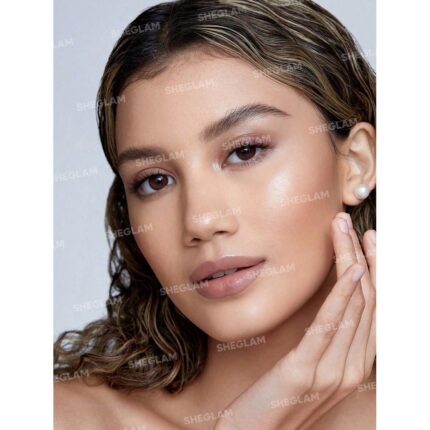 Sheglam Snatch ‘n’ Glow Stick-Vanilla Frost.